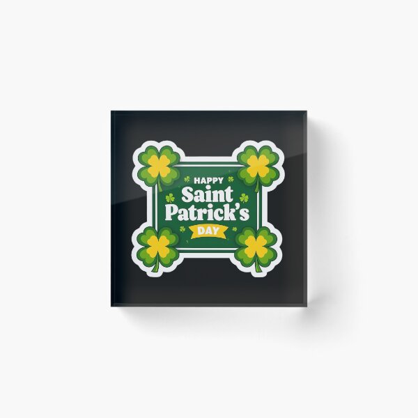 Artikelvorschau, Glücklicher St. Patrick's Day Kleeblatt-Cartoon Sticker entworfen und verkauft von FestivityFinds.