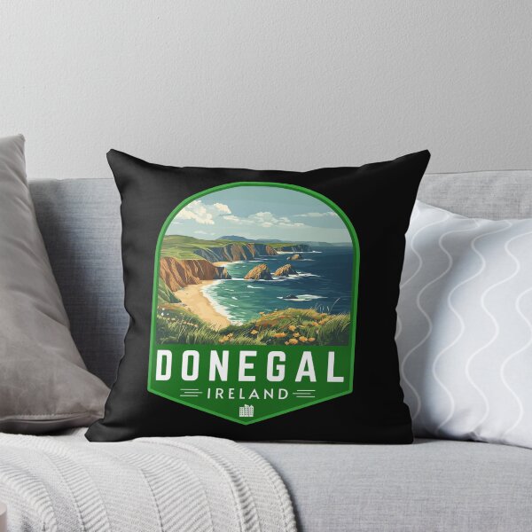 Item preview, Emblema de paisaje de arte de viaje retro de Donegal en Irlanda designed and sold by MaateoDesign.