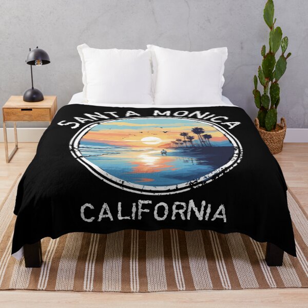 Artikelvorschau, Santa Monica – Kalifornien (mit weißer Schrift) entworfen und verkauft von VelvetRoom.