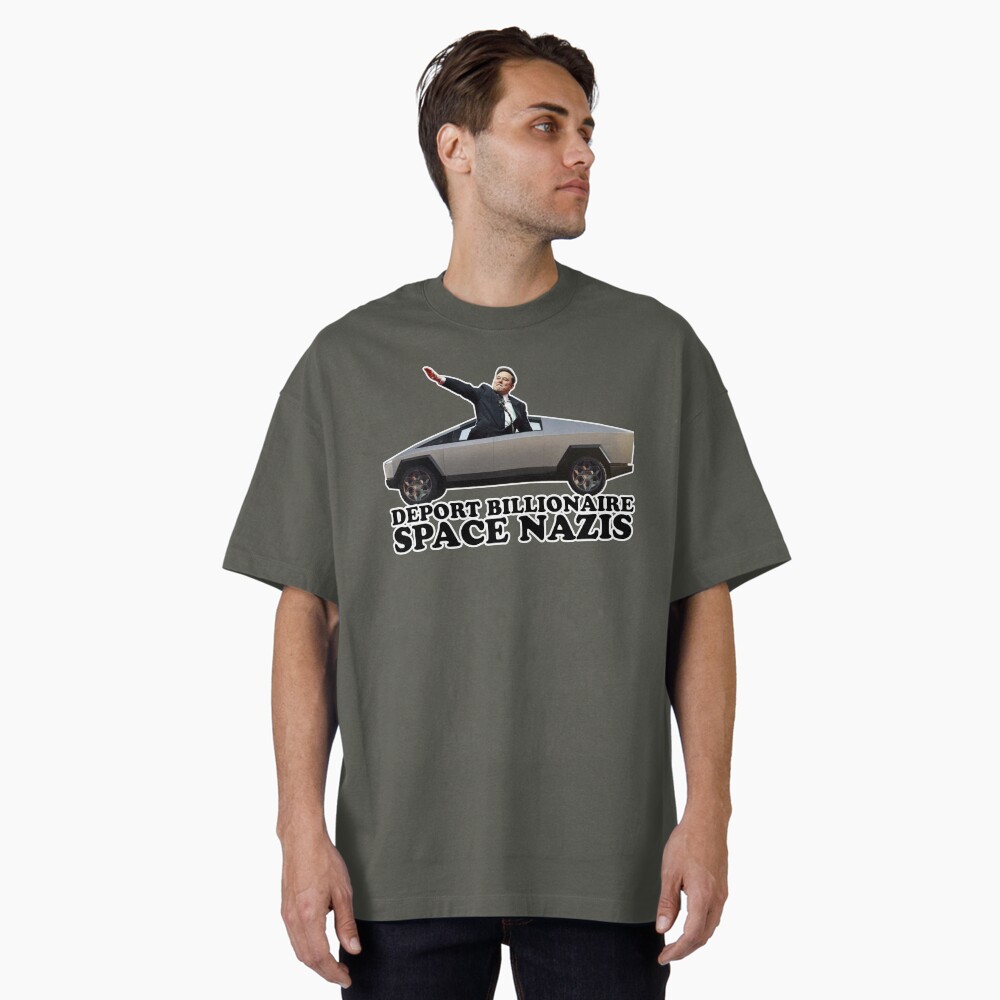 Artikel-Vorschau von Oversized T-Shirt, designt und verkauft von MetroBionic.