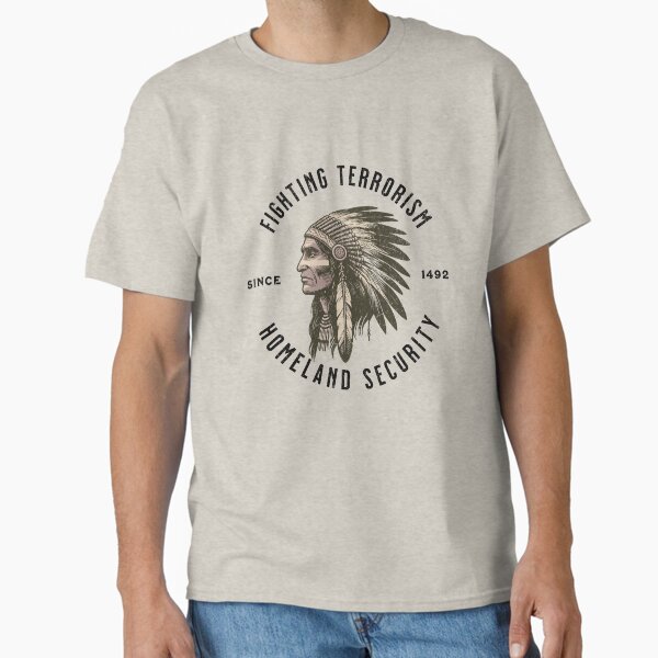 Vista previa del artículo con la obra «Seguridad nacional de los nativos americanos | Indios | sarcasmo», diseñado y vendido por shirt-planet.