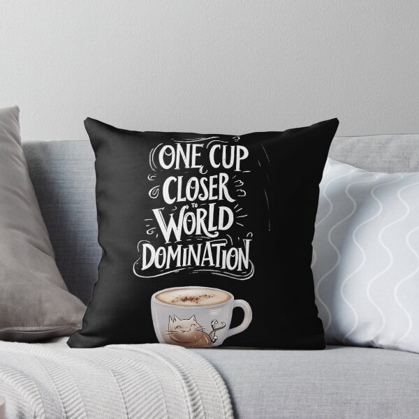 Aperçu de l'œuvre Une tasse de plus vers la domination du monde créée et vendue par Tees16.
