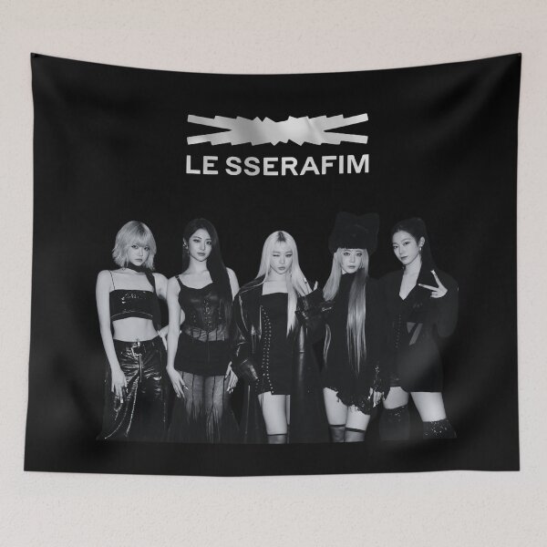 Artikelvorschau, LE SSERAFIM (KPOP) entworfen und verkauft von jaofnn.