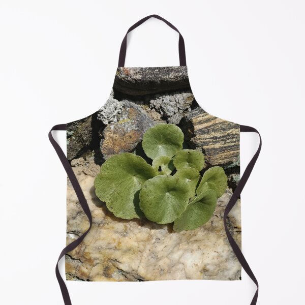 Item preview, Foglie di smeraldo sulla roccia designed and sold by Elizen81.