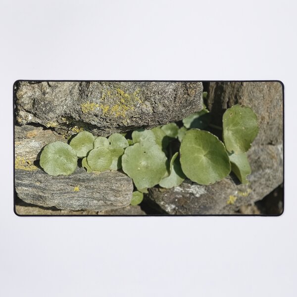 Item preview, L'abbraccio della roccia designed and sold by Elizen81.