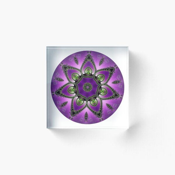 Artikelvorschau, Lila fraktales Mandala entworfen und verkauft von OrigamiMochi.