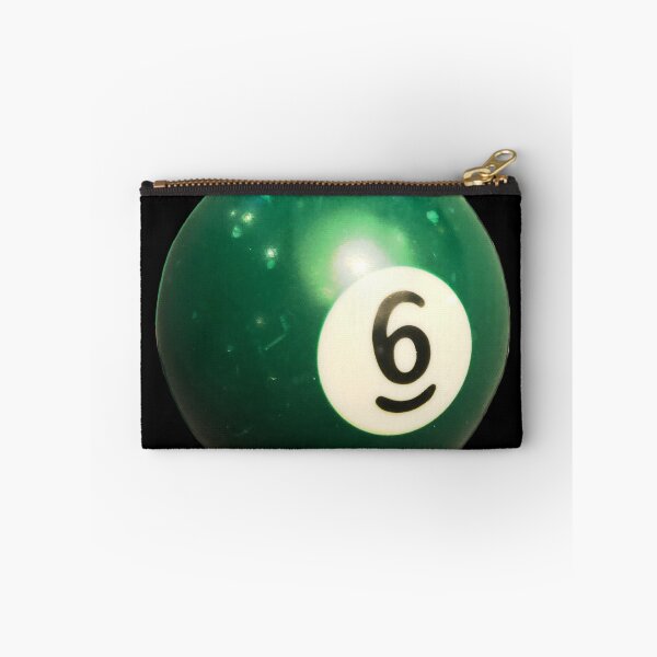 Aperçu de l'œuvre Boule de billard numéro 6 créée et vendue par suekieper.