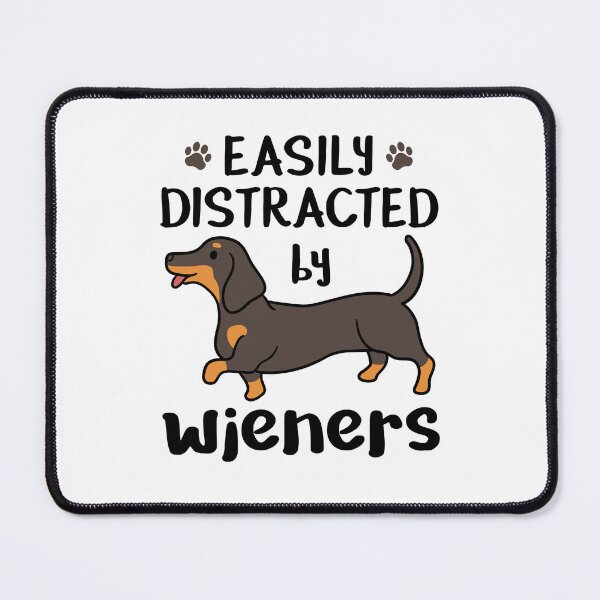 Artikel-Vorschau von Leicht abgelenkt von Wieners lustigem Dackel-Wiener-Hund, designt und verkauft von jaygo.