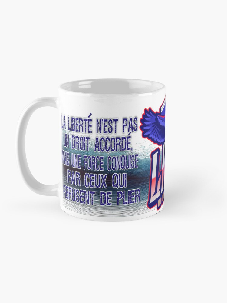 Aperçu 3 sur 6. Mug à café avec l'œuvre Libre. créée et vendue par Vinidal.
