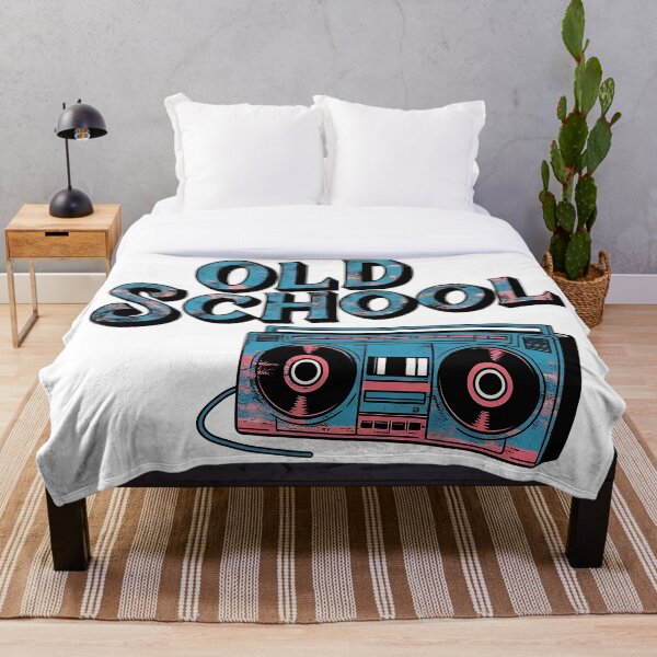 Aperçu de l'œuvre T-shirt vintage "Old Skool". créée et vendue par Valend.