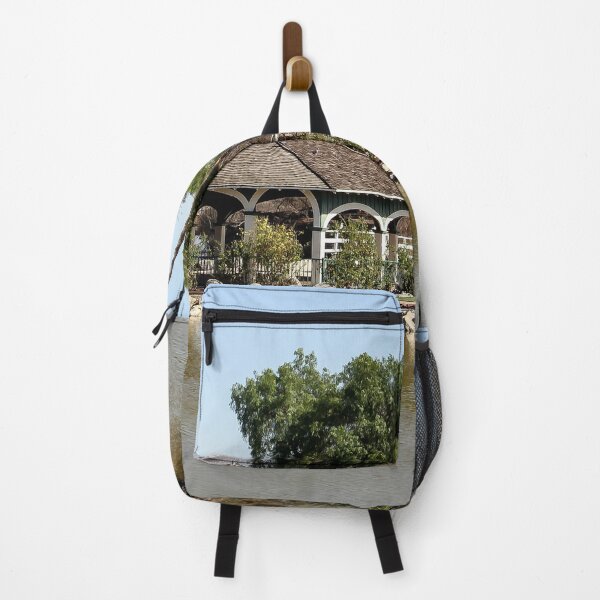 Vista previa del artículo con la obra «Casa de botes del lago Lindo», diseñado y vendido por heatherfriedman.