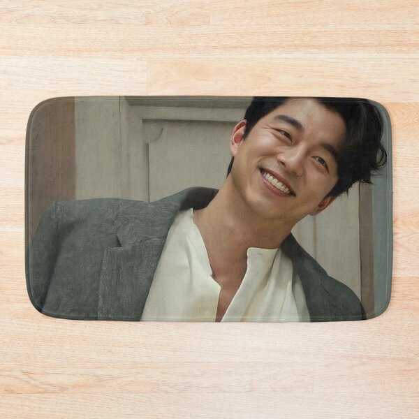 Artikelvorschau, Gong Yoo Lächeln entworfen und verkauft von sarzerdesigns.
