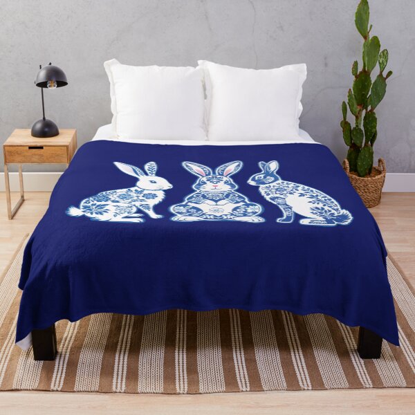 Artikelvorschau, Chinoiserie, Osterhasen., Dekorativ, Blau, Blumenmuster, Kaninchen, Mit, Elegante, Design, Elemente entworfen und verkauft von ElenaHrubes.