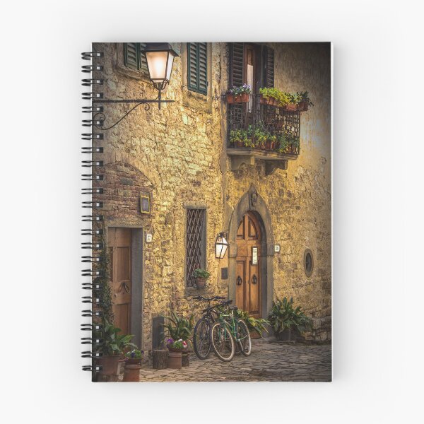Aperçu de l'œuvre La Lampe et le Balcon créée et vendue par Viv Thompson Photography .