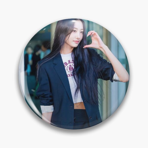 Item preview, MEOVV 미야오 MEOVV BODY MEOVV TOXIC GAWON MERCH MEOVV designed and sold by Valereekmerch.