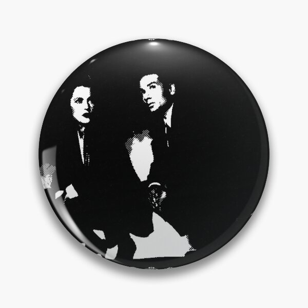 Item preview, Mulder & Scully designed and sold by Quiltinglil.