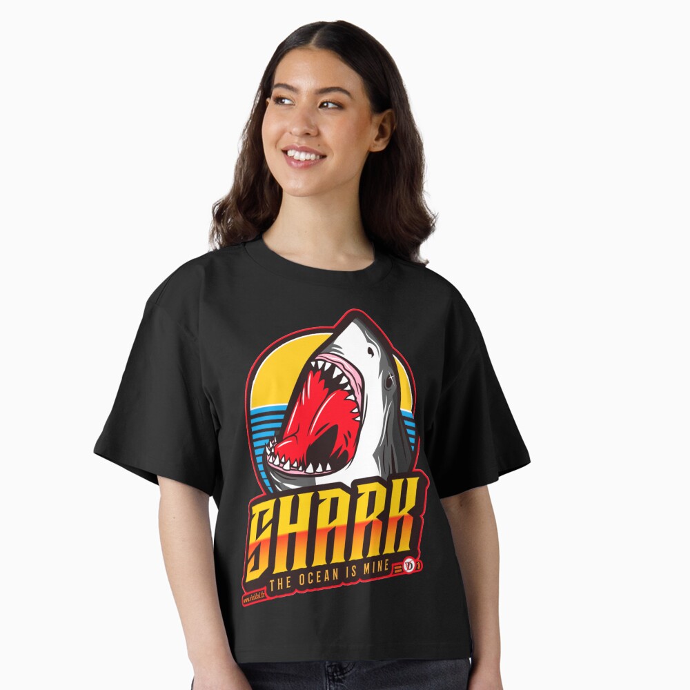 Aperçu de l'œuvre T-shirt boxy créée et vendue par Vinidal.