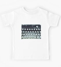 Antique Black and White Typewriter Keys Kids Tee
