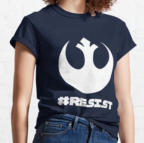 Vista previa del artículo con la obra «Logotipo de Resistir Rebelde», diseñado y vendido por pantsarehats.