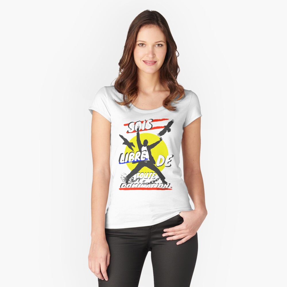Aperçu de l'œuvre T-shirt échancré créée et vendue par Vinidal.