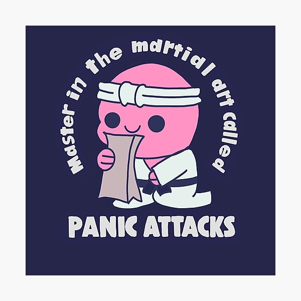 Artikel-Vorschau von Kampfkunst bei Panikattacken (dunkler Hintergrund), designt und verkauft von GloomGlitter.