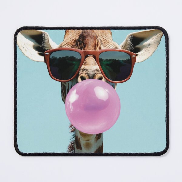 Artikel-Vorschau von Lustige Giraffe mit Sonnenbrille und Kaugummi, designt und verkauft von FrancisBeaver.