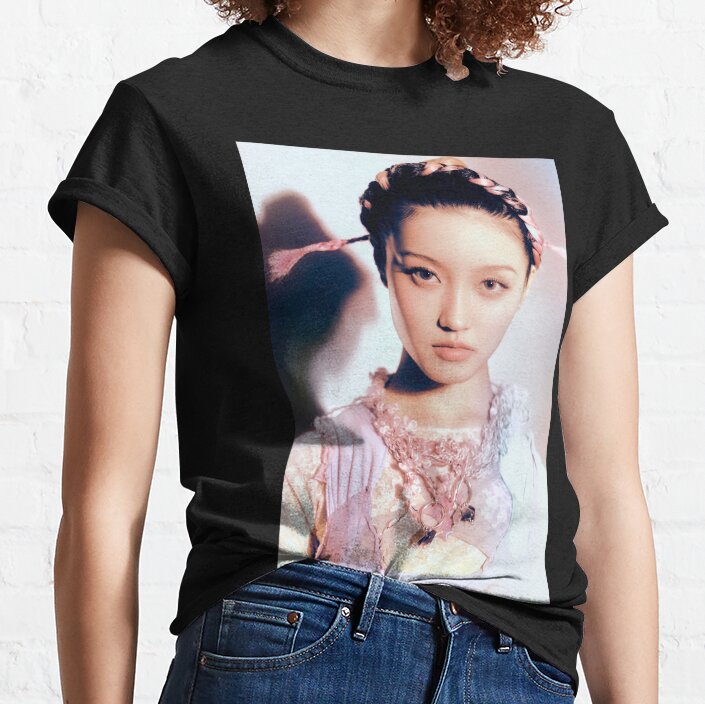 Chisa Of Xg Kpop Classic T-Shirt