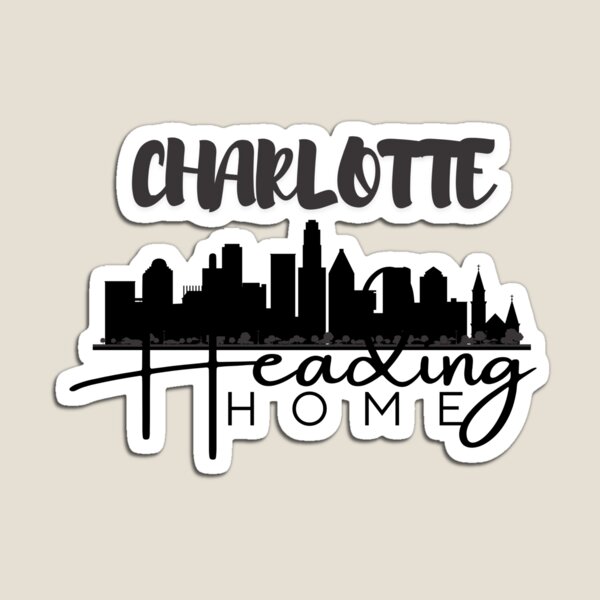 Aperçu de l'œuvre T-shirt Charlotte créée et vendue par rgcollectiveCo.