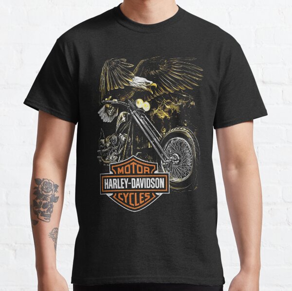 Vista previa del artículo con la obra «Camiseta de motociclista retro, motocicleta clásica», diseñado y vendido por ToreaGondon.