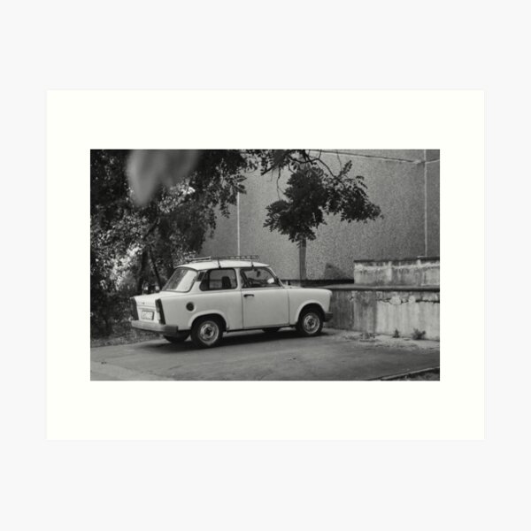Vista previa del artículo con la obra «Trabant», diseñado y vendido por hanulazsp.