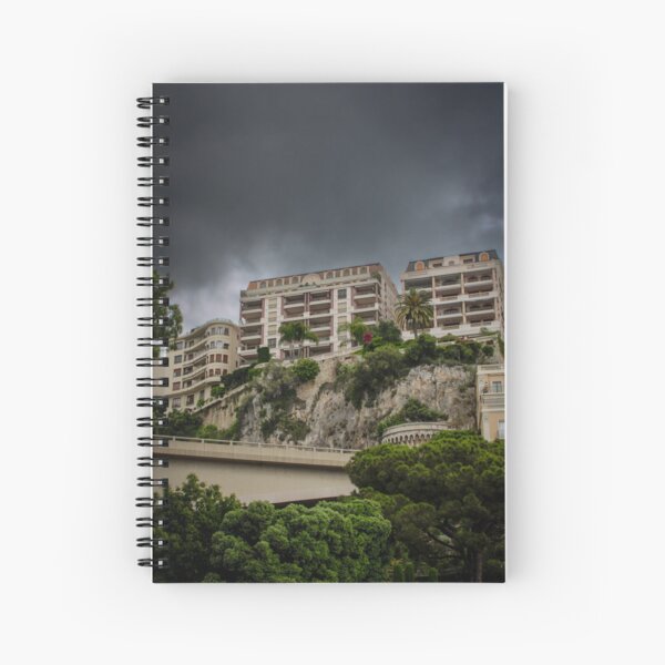 Aperçu de l'œuvre Ville orageuse créée et vendue par RedeyePhoto.