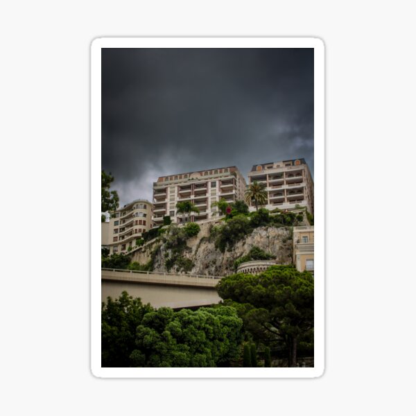 Aperçu de l'œuvre Ville orageuse créée et vendue par RedeyePhoto.