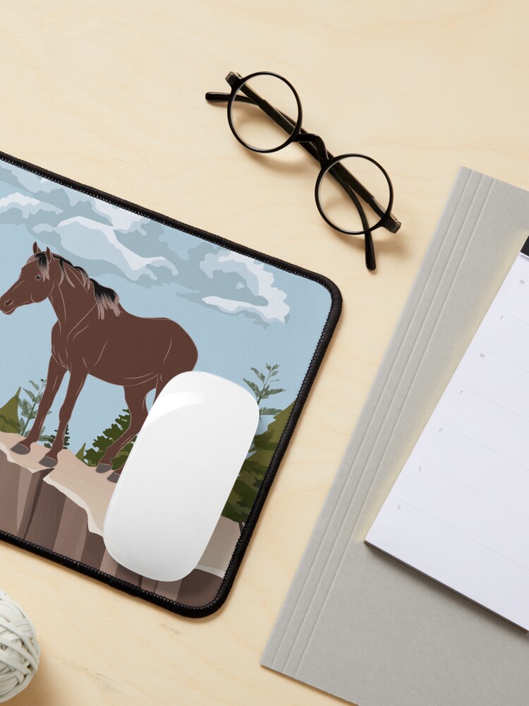 Aperçu 3 sur 5. Tapis de souris avec l'œuvre Cheval Aénos, cheval rouanné sur un fond de paysage, cheval de petite taille, races de chevaux de la Grèce créée et vendue par WebEquitation.