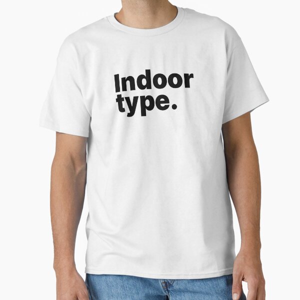 Vista previa del artículo con la obra «Tipo de interior | Texto en negro», diseñado y vendido por ThingsOnTees.