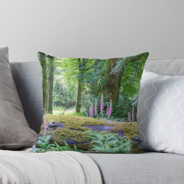 Item preview, "En bosques tranquilos" designed and sold by Richard Couchman.