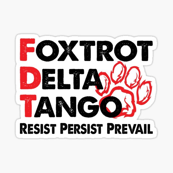 Vista previa del artículo con la obra «Camiseta de resistencia con pata de oso roja Foxtrot Delta Tango FDT | Diseño de sátira política y defensa de parques nacionales», diseñado y vendido por Prints-N-Tees.