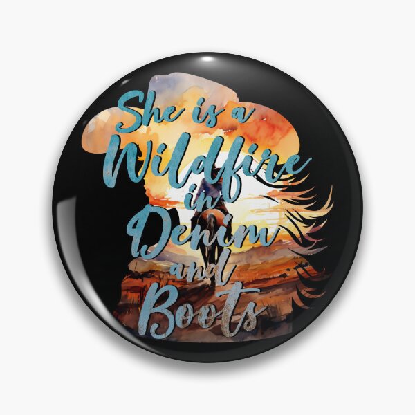 Artikelvorschau, In Jeans und Stiefeln ist sie ein Lauffeuer - Cowgirl Spirit entworfen und verkauft von FaeryNuff.