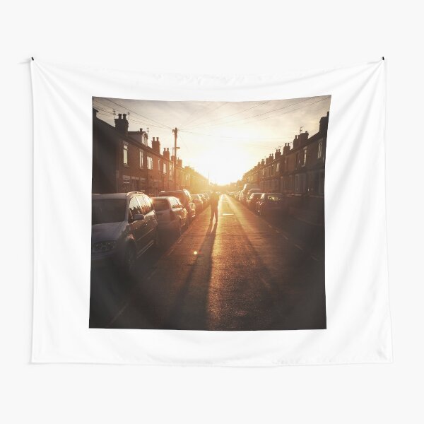 Aperçu de l'œuvre Lever de soleil tôt le matin sur la rue créée et vendue par RCAnimals.