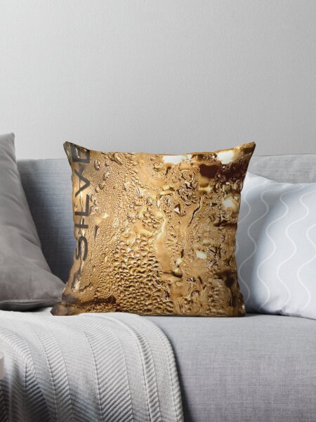 Vista previa del artículo con la obra «Una toma abstracta en primer plano de una superficie de color dorado cubierta de gotas de agua.», diseñado y vendido por BARTISTA DESIGN.