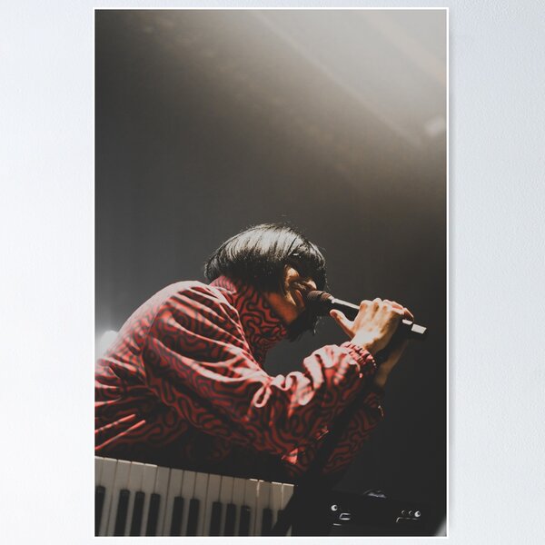 Artikel-Vorschau von Oliver Tree – Aufgenommen von 333Visuals, Konzertdruck/Poster, designt und verkauft von 333Visuals.