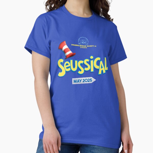 Vista previa del artículo con la obra «Mercancía DARK de Seussical», diseñado y vendido por EngadineMusSoc.