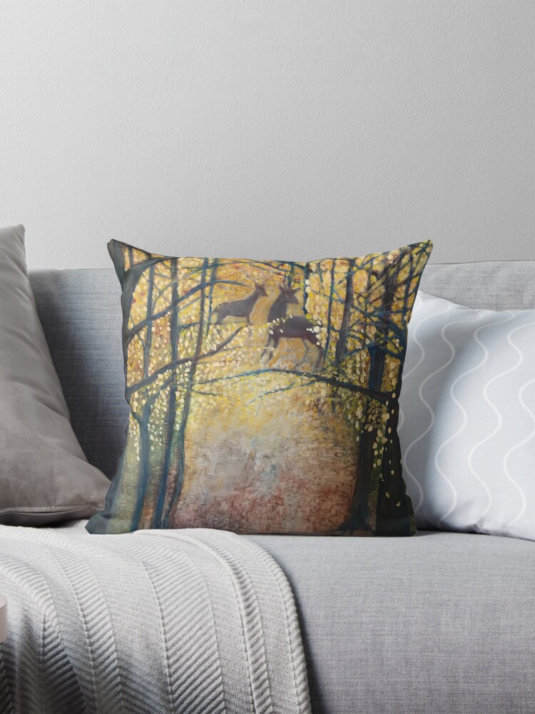 Aperçu de l'œuvre Coussin créée et vendue par jeirianmckay.
