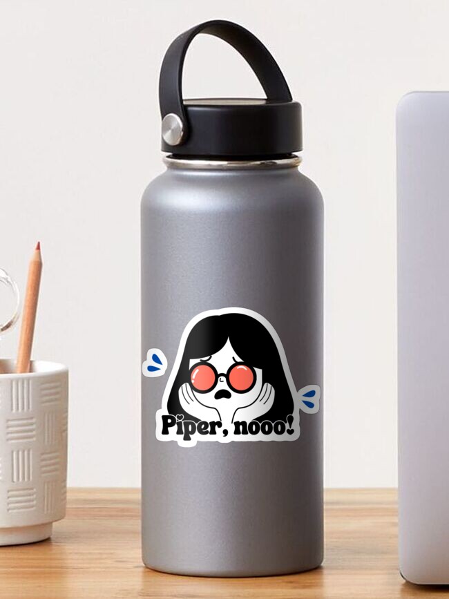 Thumbnail 1 von 3, Sticker, Piper Neeeein! White Lotus Victoria Zitat designt und verkauft von Titania-PR.