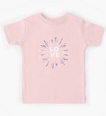Fireworks LOVE American 4th of July | Vintage Retro Distressed Red, White, Blue Design Kids Tee