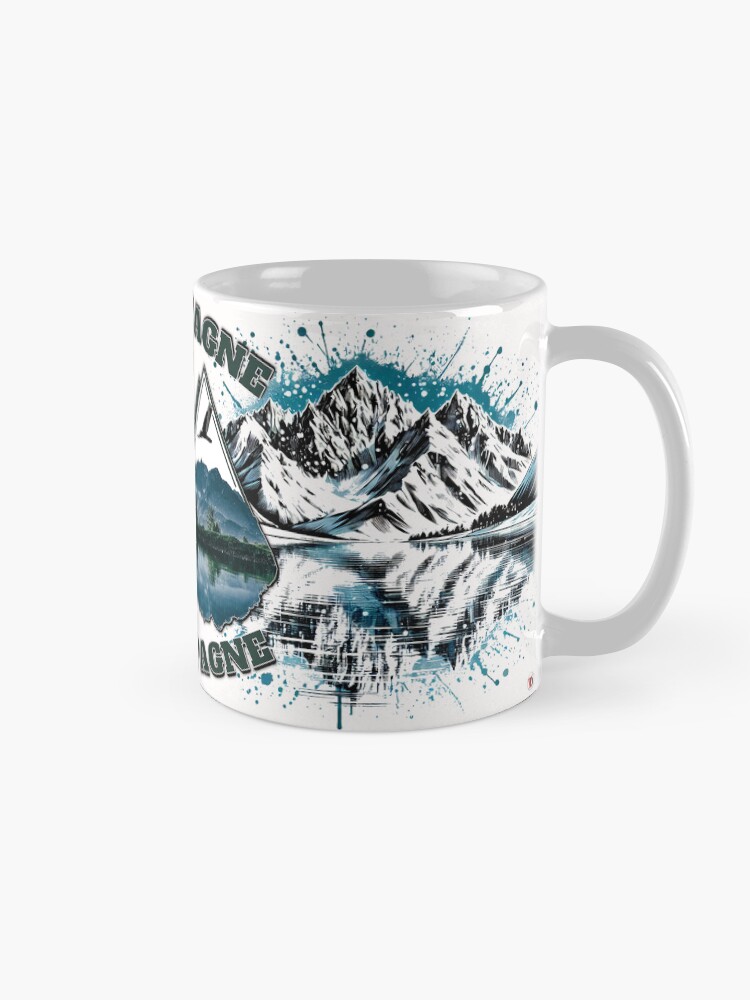 Aperçu 5 sur 6. Mug à café avec l'œuvre La vie est une Montagne. créée et vendue par Vinidal.