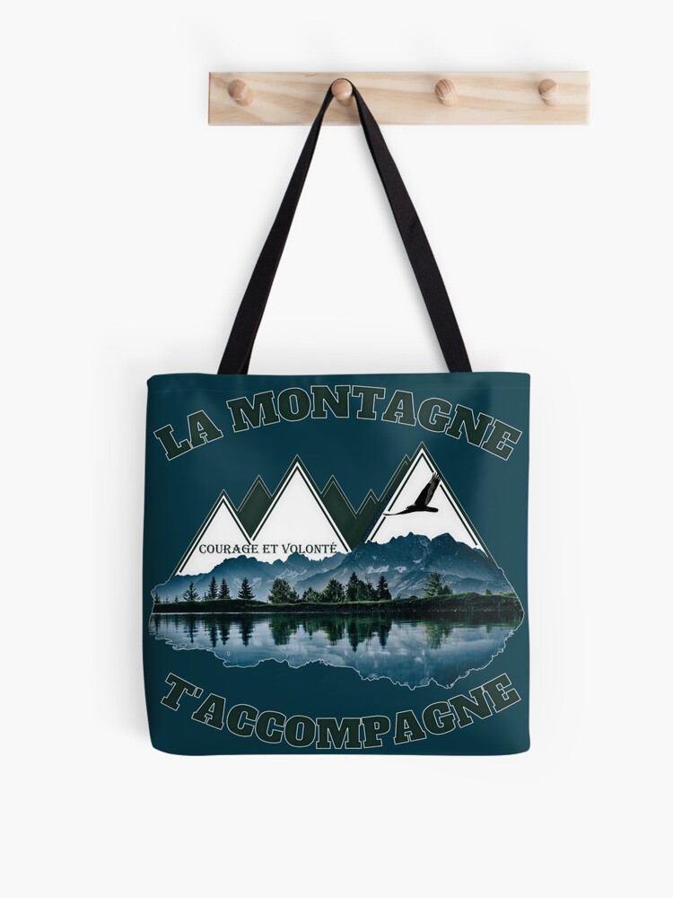 Aperçu 1 sur 2. Tote bag avec l'œuvre La vie est une Montagne. créée et vendue par Vinidal.