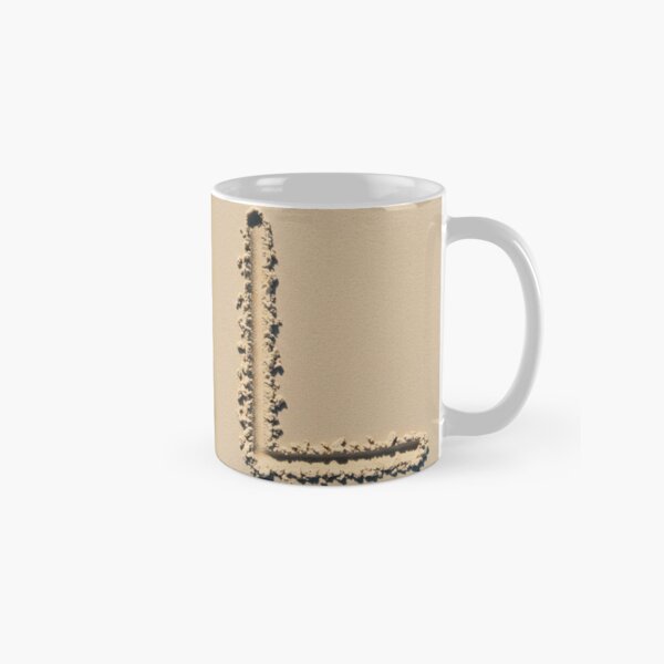 SAND LETTER L Classic Mug