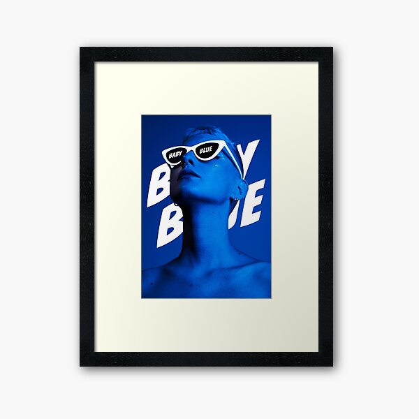 Aperçu de l'œuvre Baby Blue créée et vendue par AngoraStudio.