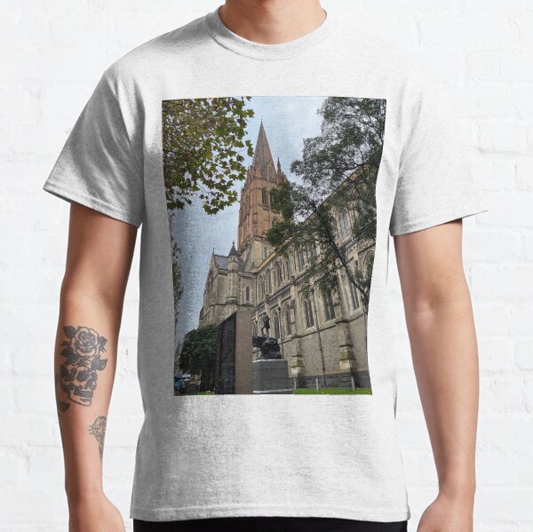 Vista previa del artículo con la obra «Catedral australiana», diseñado y vendido por MassMovesMass.