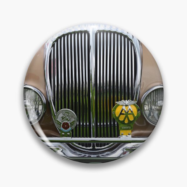 Artikelvorschau, Vintage Daimler, 250, restaurierter britischer Oldtimer. entworfen und verkauft von JonDelorme.